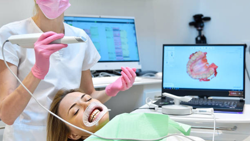 CBCT image of patient at the smile spa dental clinic Juhu. CBCT provides clear 3D visualizations of bone, nerve pathways, and soft tissue